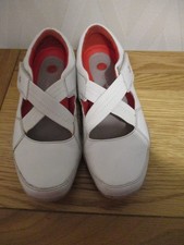 Clarks Shoes Size 5