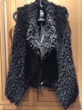 PRIMARK LADIES BLACK FUR GILET