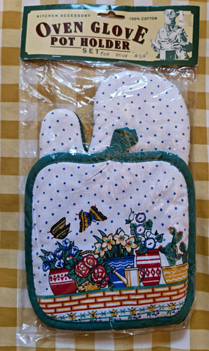 Vintage oven glove - oven,