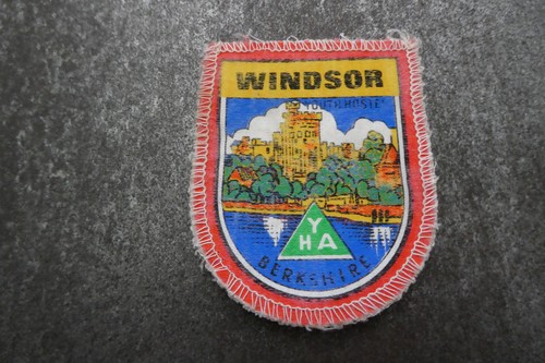 Windsor youth hostel yha cloth - youth,