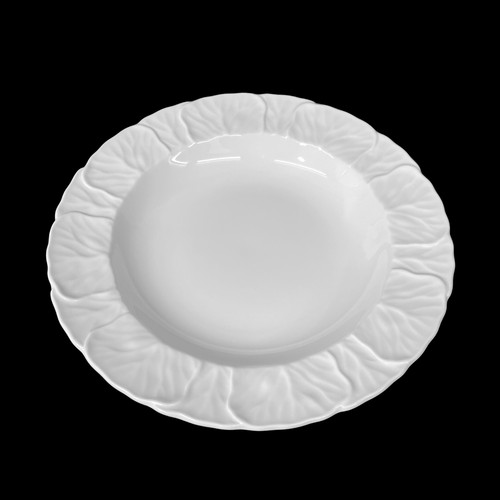 Wedgwood countryware rimmed - countryware, 9"