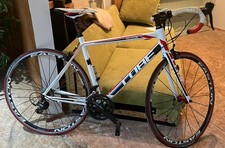 Cube Peloton Road Bike,Easton