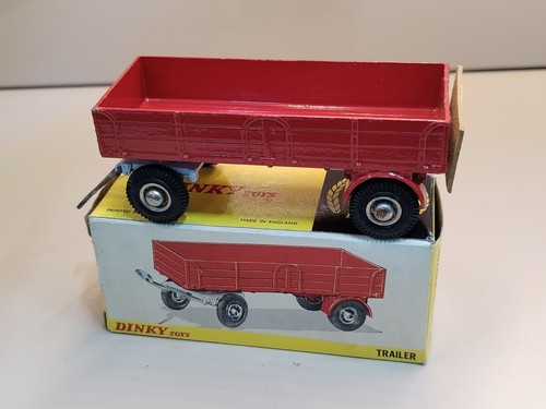 Dinky 428 red trailer - dinky,