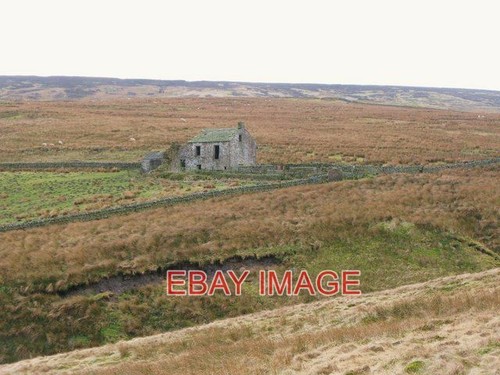 Photo ruined smallholding - photo,