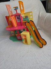 Polly Pocket Shopping Mall