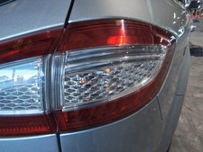 TAIL LIGHT RH FORD MONDEO MK4
