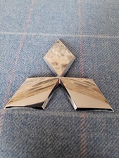 Mitsubishi Emblem Badge