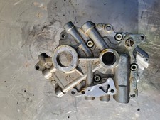 Oil pump and cam support plate for a Harley Davidson Fat Bob M8 2018