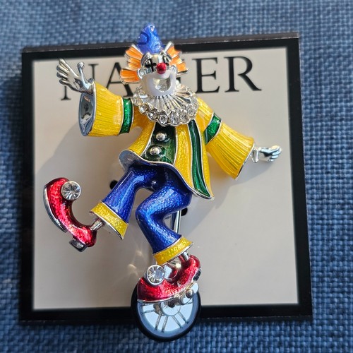 Napier circus clown - napier,