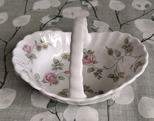 Vintage wedgwood rosehip bone - vintage,