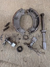 Suzuki T500 Front Brake Shoes