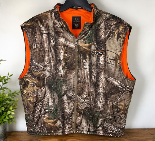 Realtree camo hunting vest - camo,