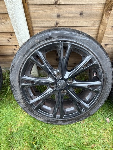 Ford fiesta ecoboost - ford,