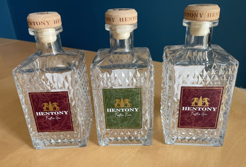 Set three empty hentony - three,