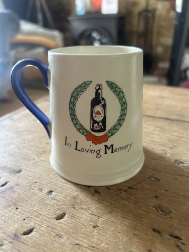 Rare carlton ware memory of - in,