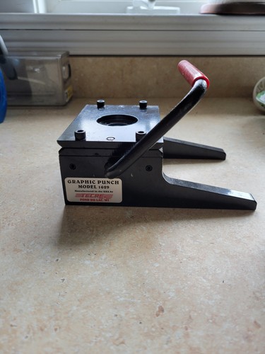 Tecre graphic punch - 1,