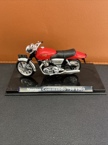 Atlas editions norton commando - atlas,