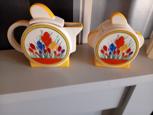 Clarice cliff style - clarice,