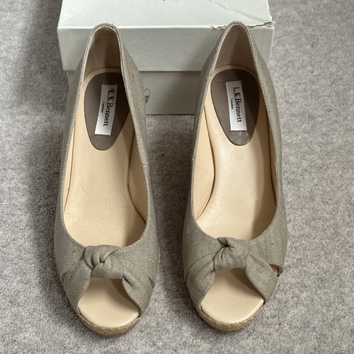 Bennett beige fabric - l.k.,