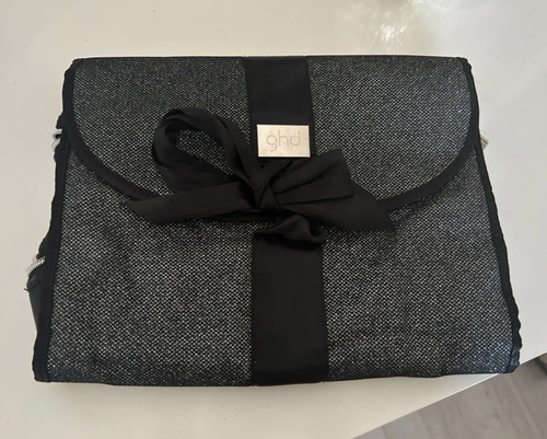 Ghd roll travel toiletry - roll-up,