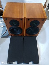 Ruark ETUDE Bookshelf Speakers Stunning looks and great sounding 