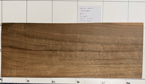 English walnut quartered - english,