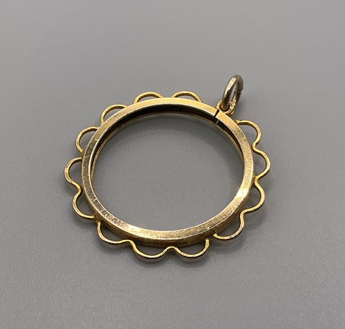 9ct gold full sovereign - gold,