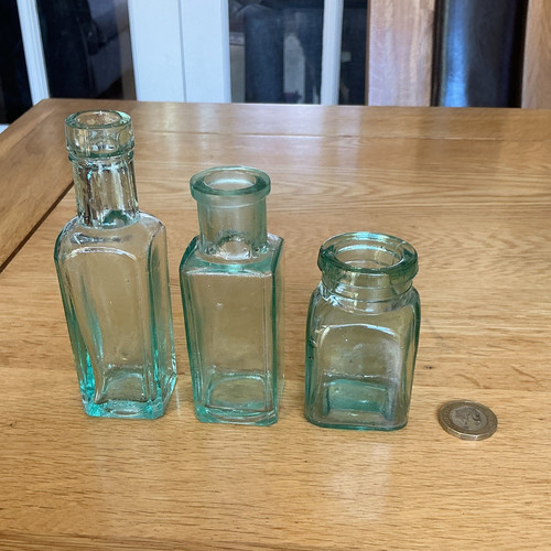 Lot small square - of, 3