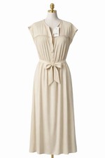 🌿 Cream Midi Dress – Size
