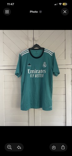 Real madrid third - third, 21/22