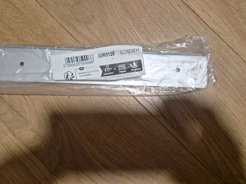 Howdens 38mm - (3mm, radius)