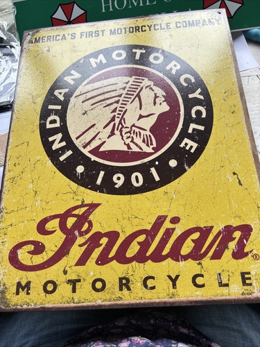 Retro distressed style indian - retro,