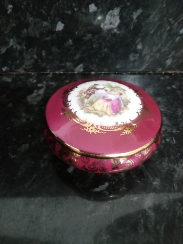 Vintage porcelain trinket box - porcelain,