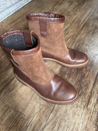 Clarks tan suede leather - clarks,