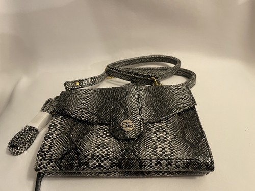Samantha brown python - samantha,