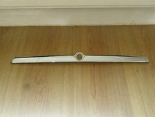 NEW GENUINE JAGUAR XJ40 CHROME