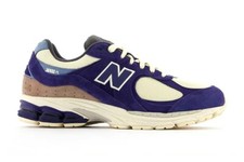 NEW BALANCE 2002R NAVY CREAM
