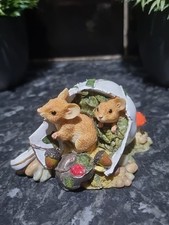 The Regency Fine Arts Rare 1999 Mouse Sheltering figurine