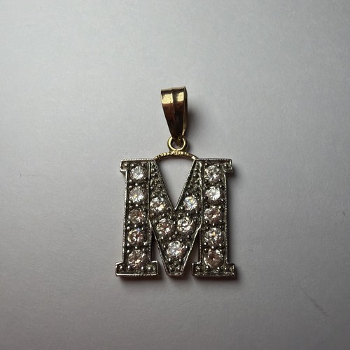 Initial pendant 9ct gold - pendant,