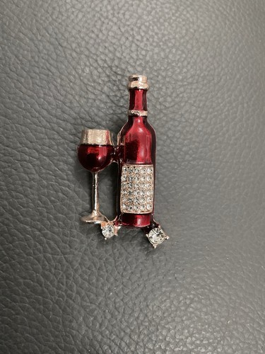Wine bottle and glass - glass, brooch