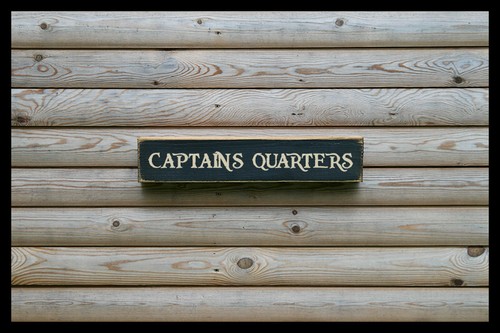 Captains quarters style solid - quarters,