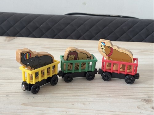 Thomas wooden railway circus - wooden,