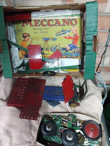 Vintage meccano parts - vintage,