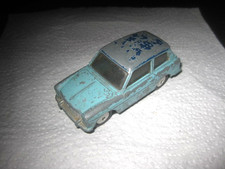 CORGI  216 AUSTIN A40 FARINA