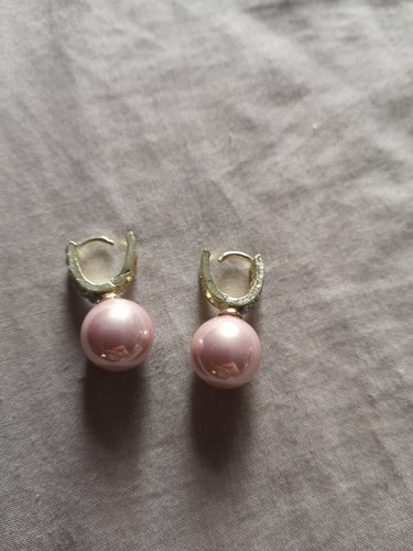 Pink pearls earings jewellery - pink,
