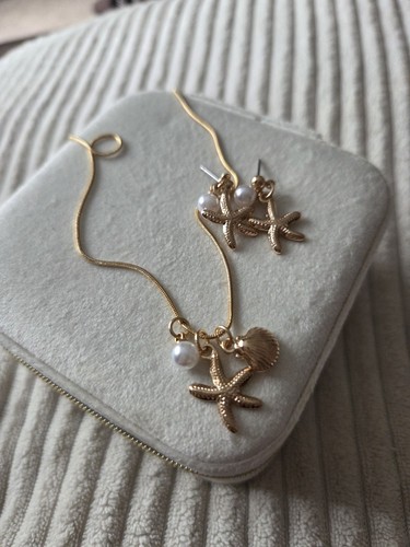 Womens fashion necklace and - womens,