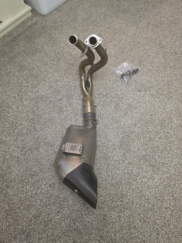 Akrapovic exhaust complete