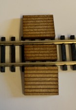 Station Barrow Wooden Crossing. 10 Sets. N Gauge. Railway Scenery