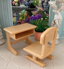 SYLVANIAN FAMILIES Berry Grove Chair & Desk Set School Spares.