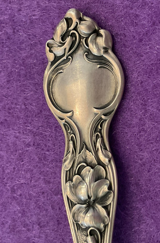 Wallace violet pattern 8 - wallace,